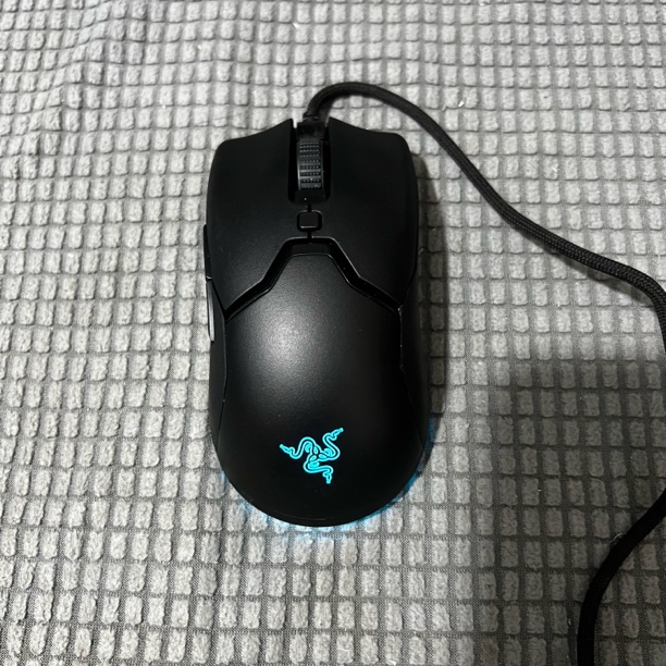 8新 Razer/雷蛇 毒蝰迷你版有线鼠标大小手通用支持官方驱动