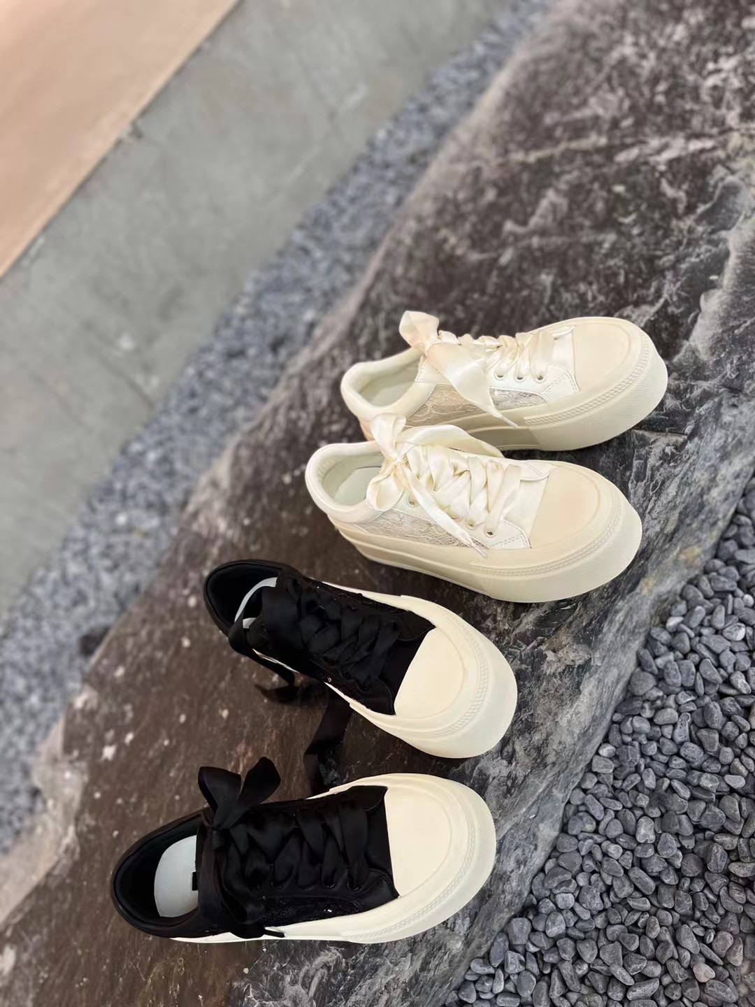 百搭系带运动休闲鞋平底鞋子板鞋学生春季圆头厚底休闲板鞋