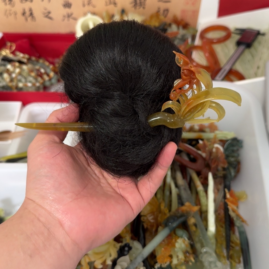 岫玉发饰未镶嵌李