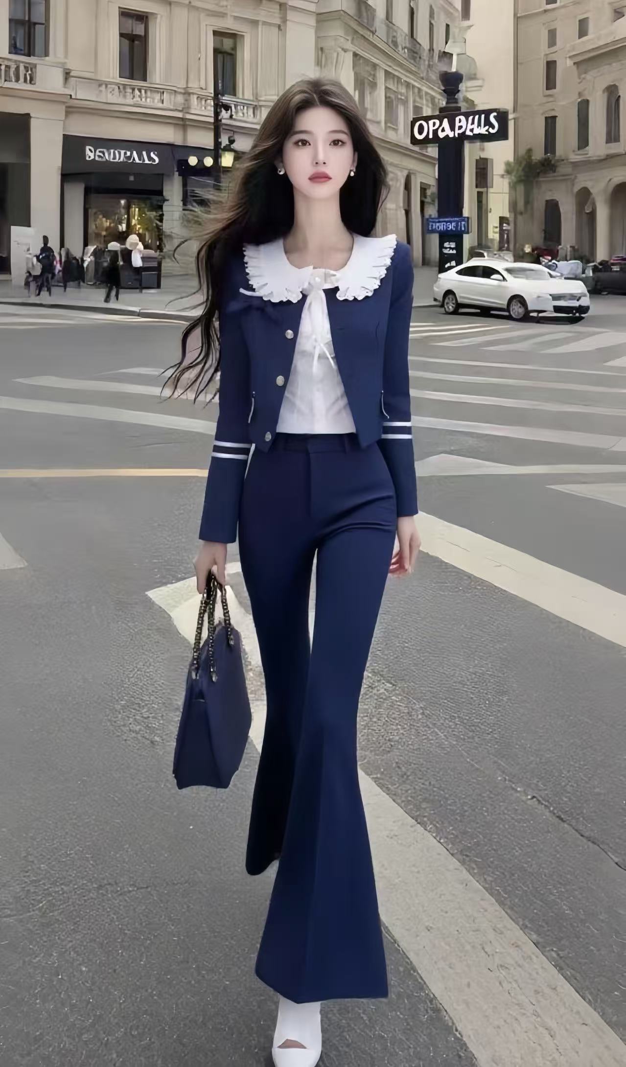 休闲风气质显瘦穿搭长袖短款外套百搭内搭长款微喇裤深蓝色三件套