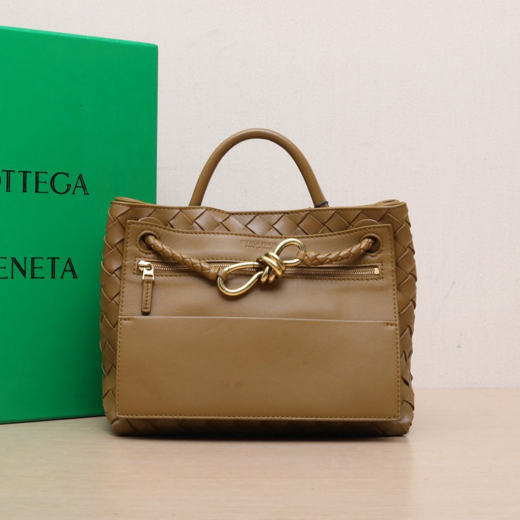 95新 BOTTEGA VENETA/葆蝶家 积分小花JerryAndiamo 编织 焦糖色