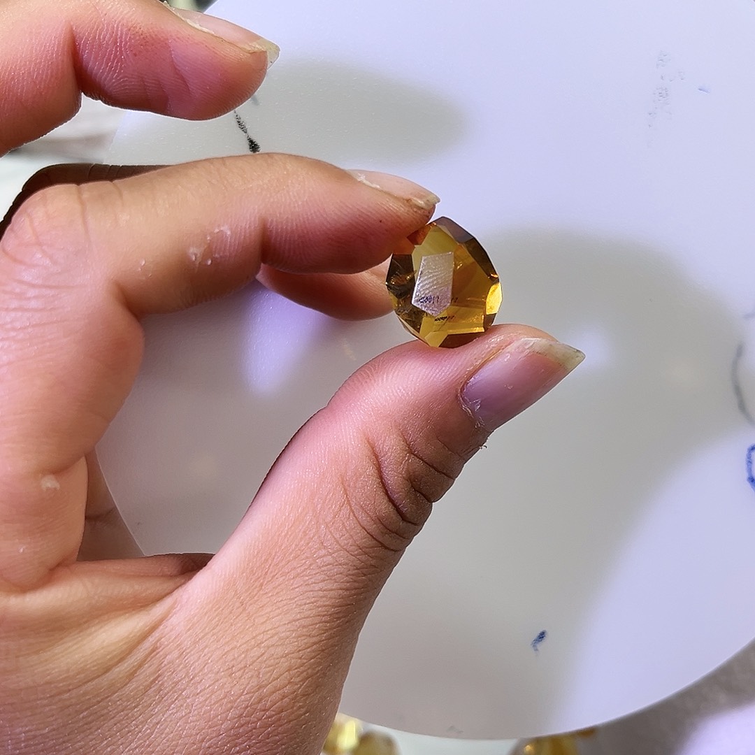 水晶耳饰未镶嵌拉****诺30打孔