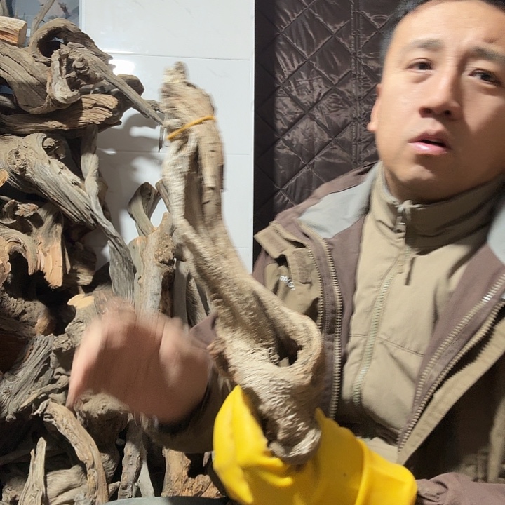 石***界柏木崖柏毛料的加工
