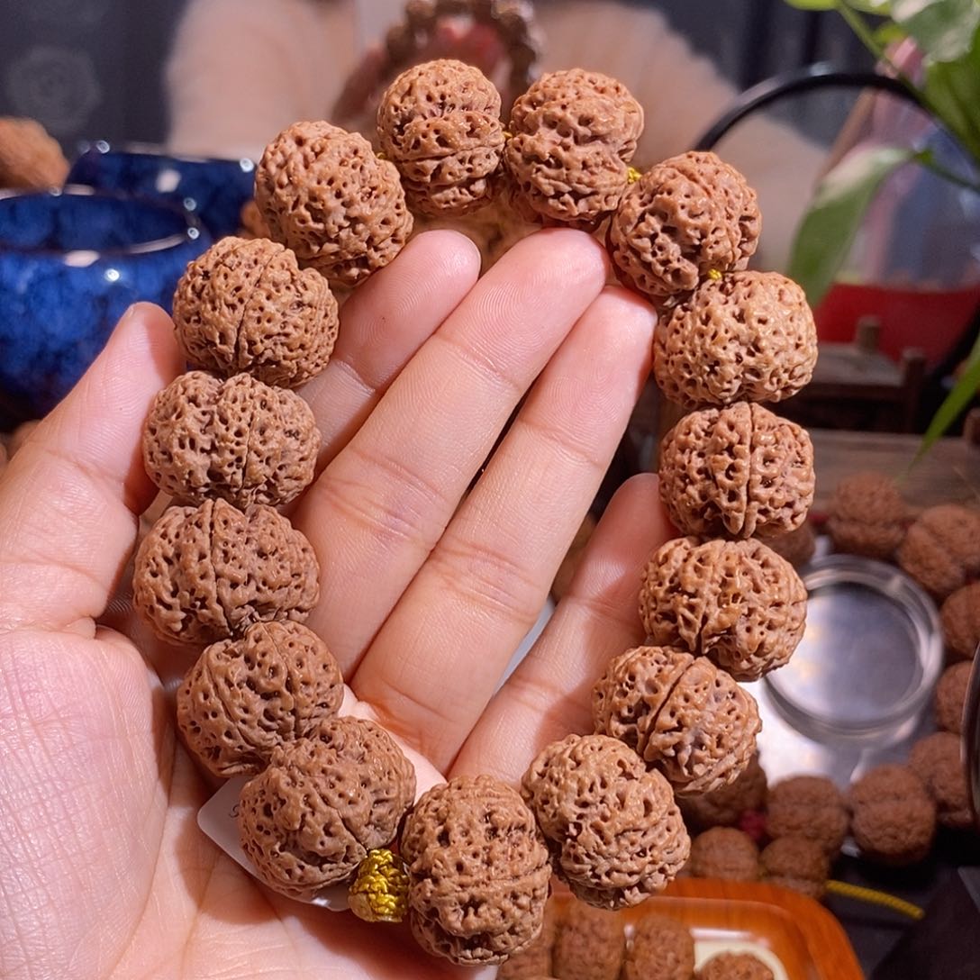 金刚菩提手串啊**阿六瓣招财针孔23mm