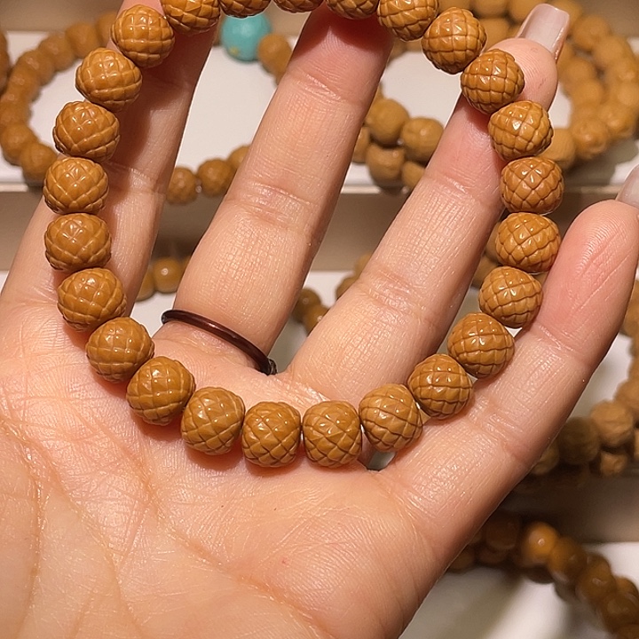 塔***姆吊坠猴头核桃猴头