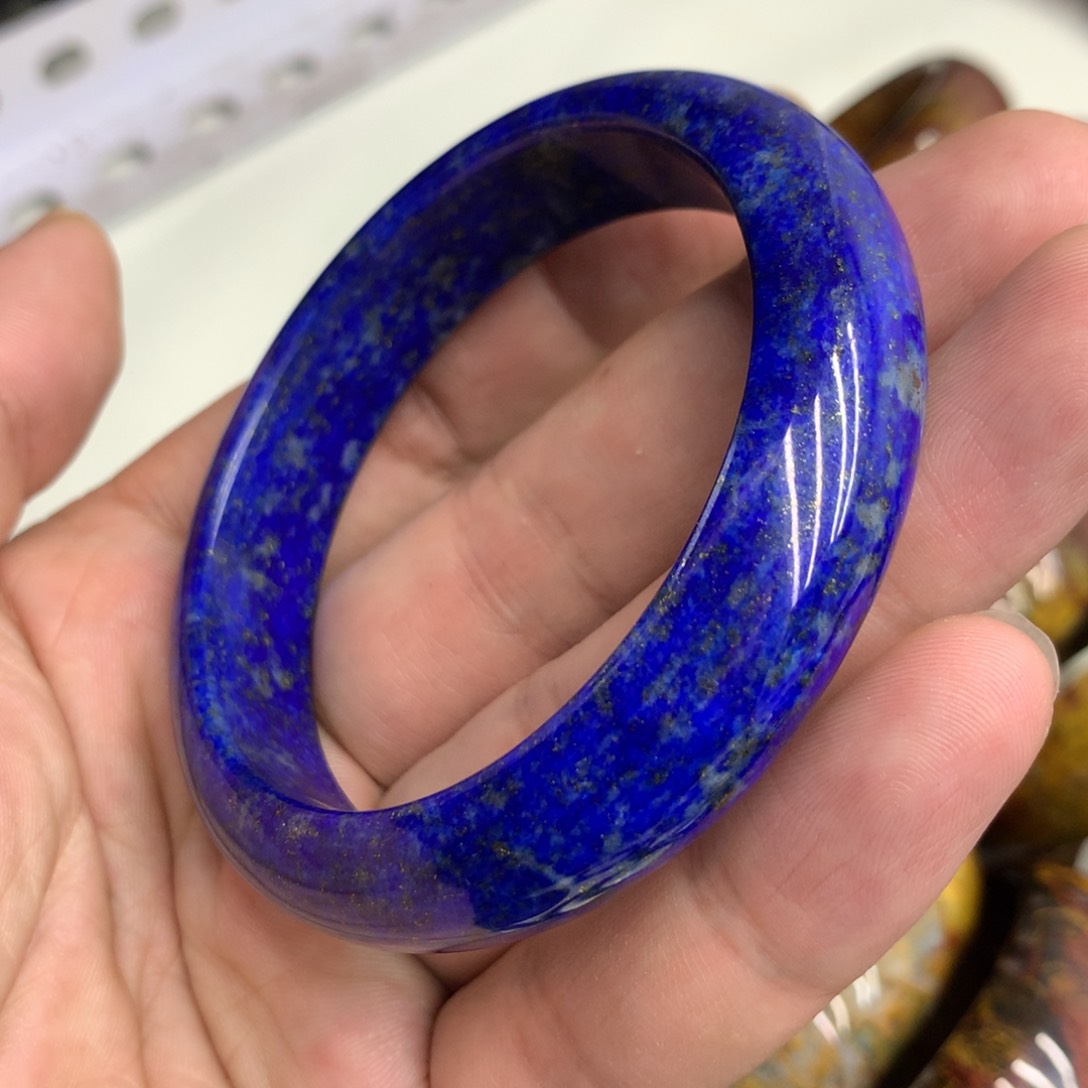 青金石手镯未镶嵌闪****端