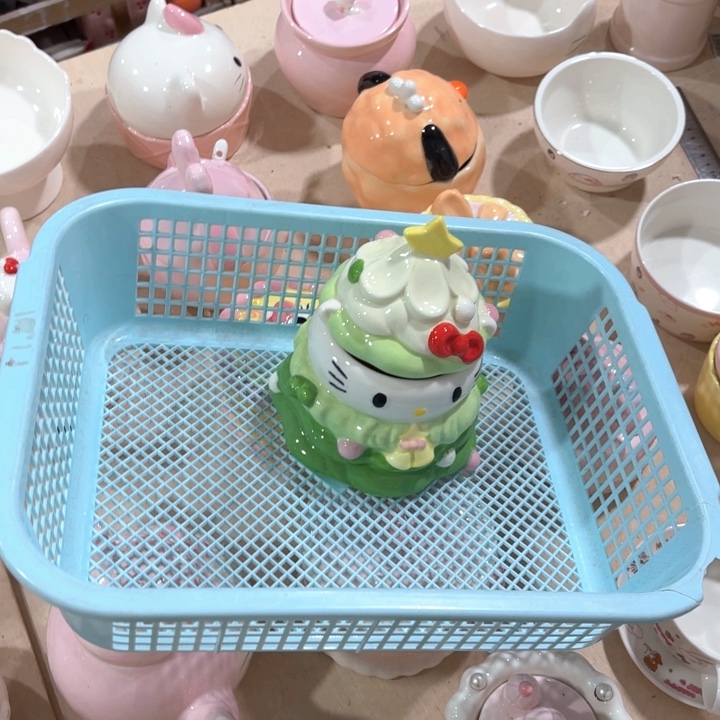 紫砂，，，，，，，我也不知道