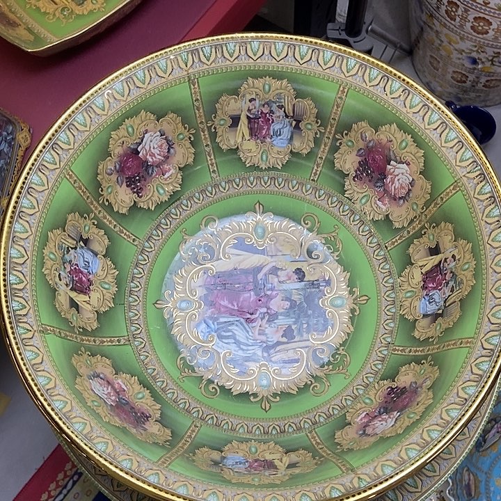 瓷片微瑕…………………………………………