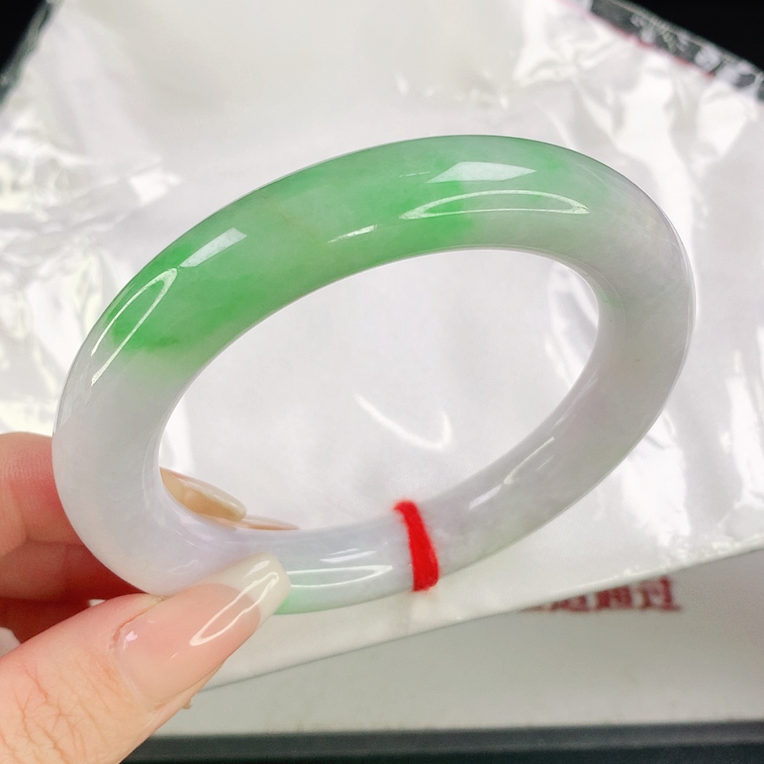 翡翠手镯未镶嵌2835翡翠