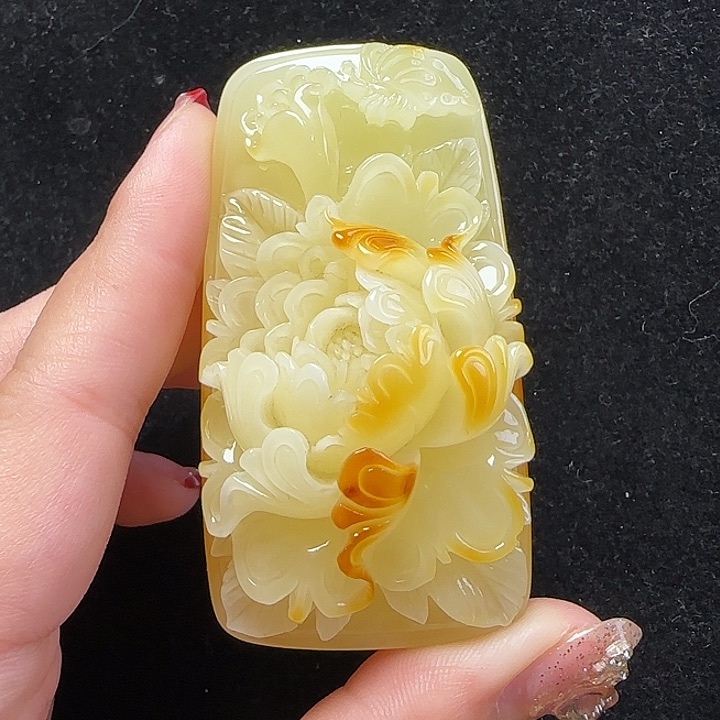 蜜蜡珠宝奇石未镶嵌