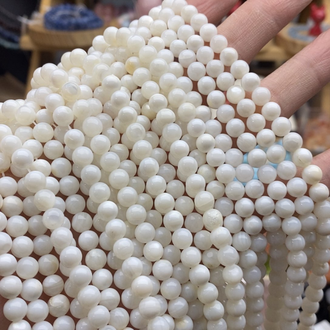 玛瑙/玉髓未镶嵌珠宝半成品一条天然6mm玉化淡水贝壳C132