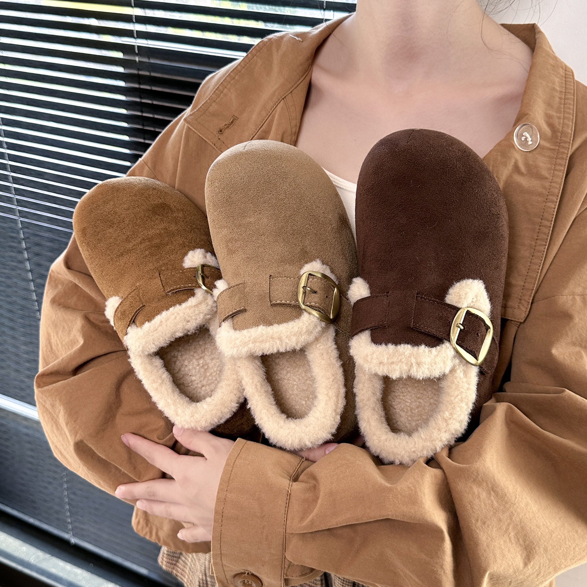 欧洲站厚底勃肯鞋包头冬季圆头保暖纯色单鞋加厚加绒女士百搭时尚