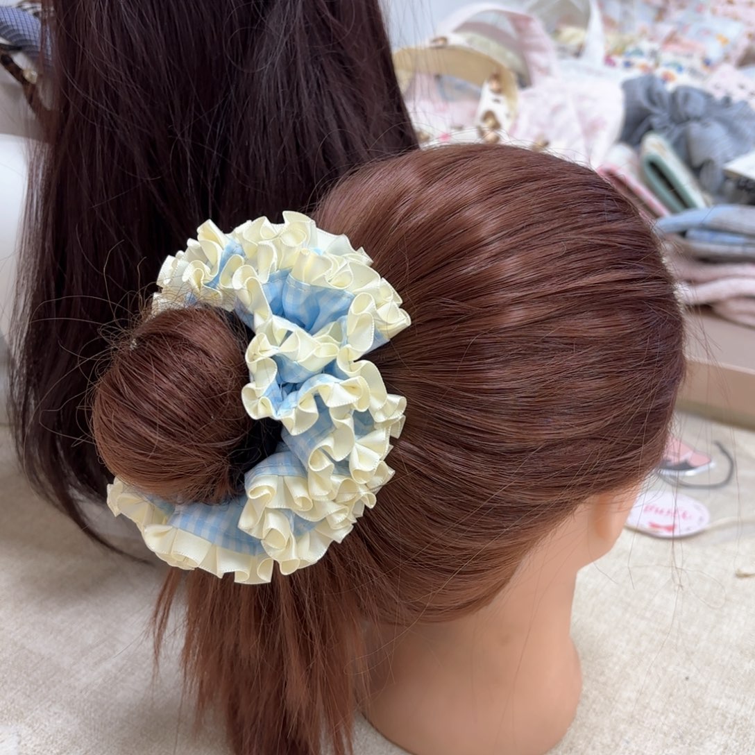 布艺非金属蛮腰看