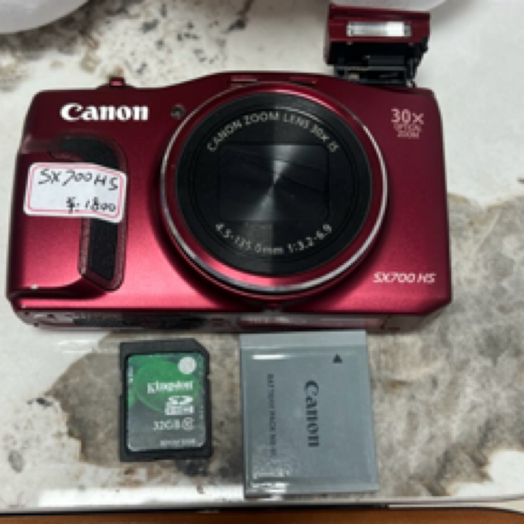 9新 Canon/佳能 1620万像素，30倍光学变焦，屏靓镜圈完美全原装机 