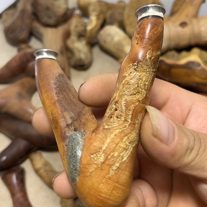 义***天木雕等艺术品的制作与制作等