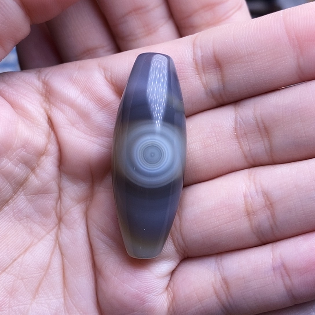 未镶嵌颈饰玛瑙/玉髓仁**下