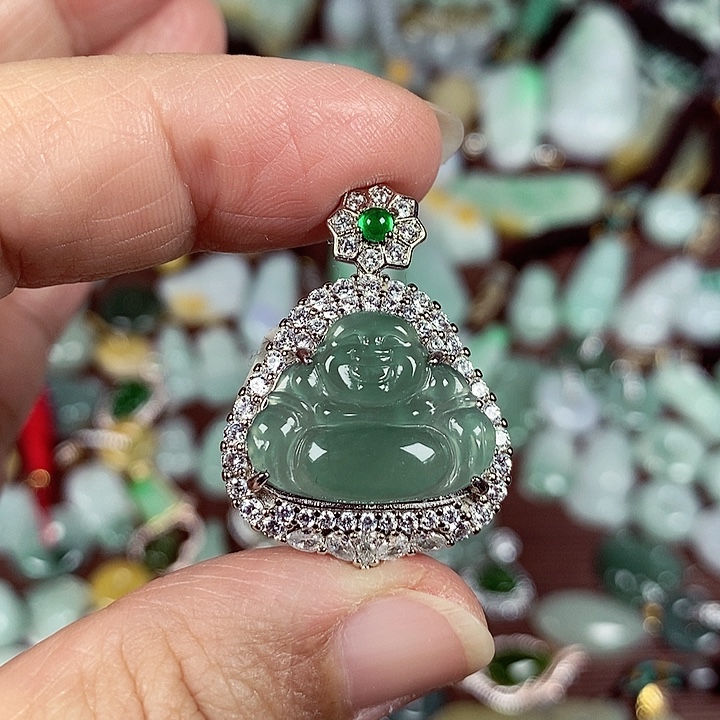 翡翠未镶嵌颈饰天然翡翠玉A货配证书