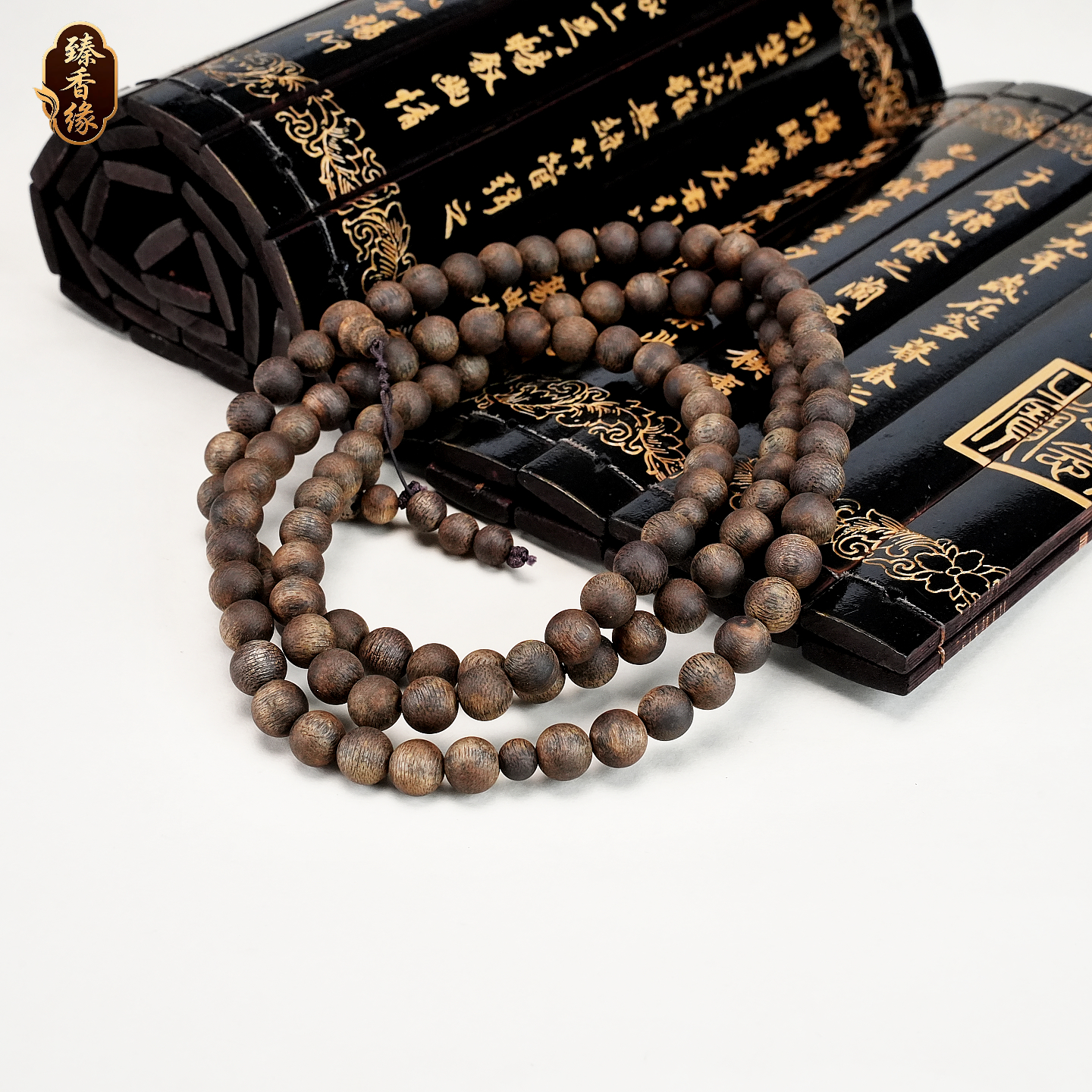 沉香海南尖峰岭莺歌绿奇楠8mm圆珠多圈手串沉水级