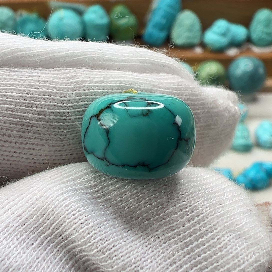 绿松石配饰未镶嵌