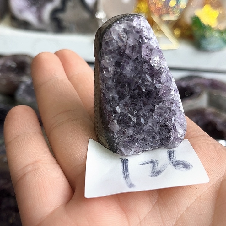 水晶8888888888未镶嵌。**？