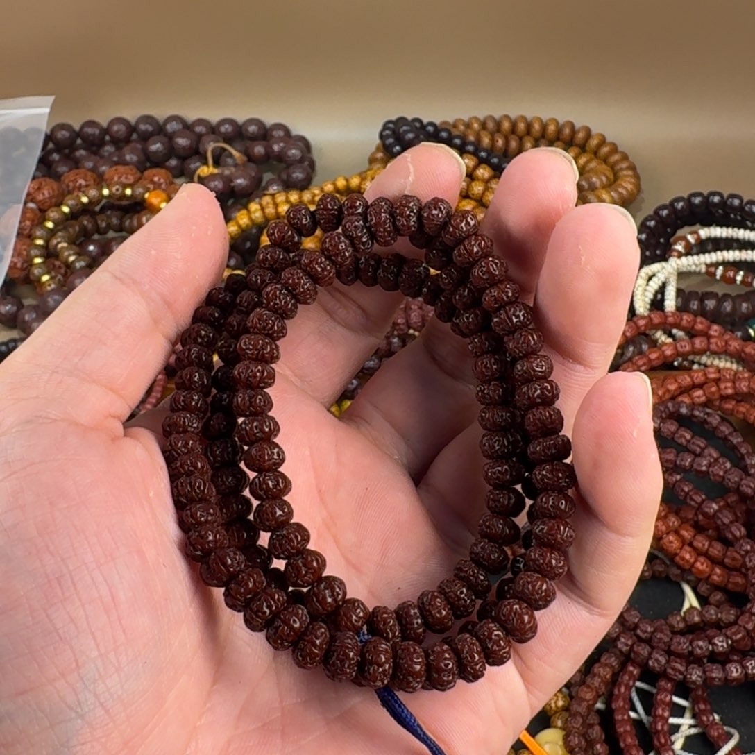 风***虹金刚菩提吊坠图健健康康