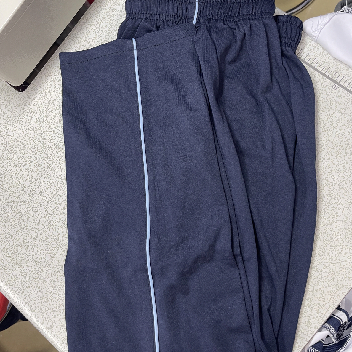 藏蓝色细蓝条春秋薄款直筒初中高中学生校服运动裤