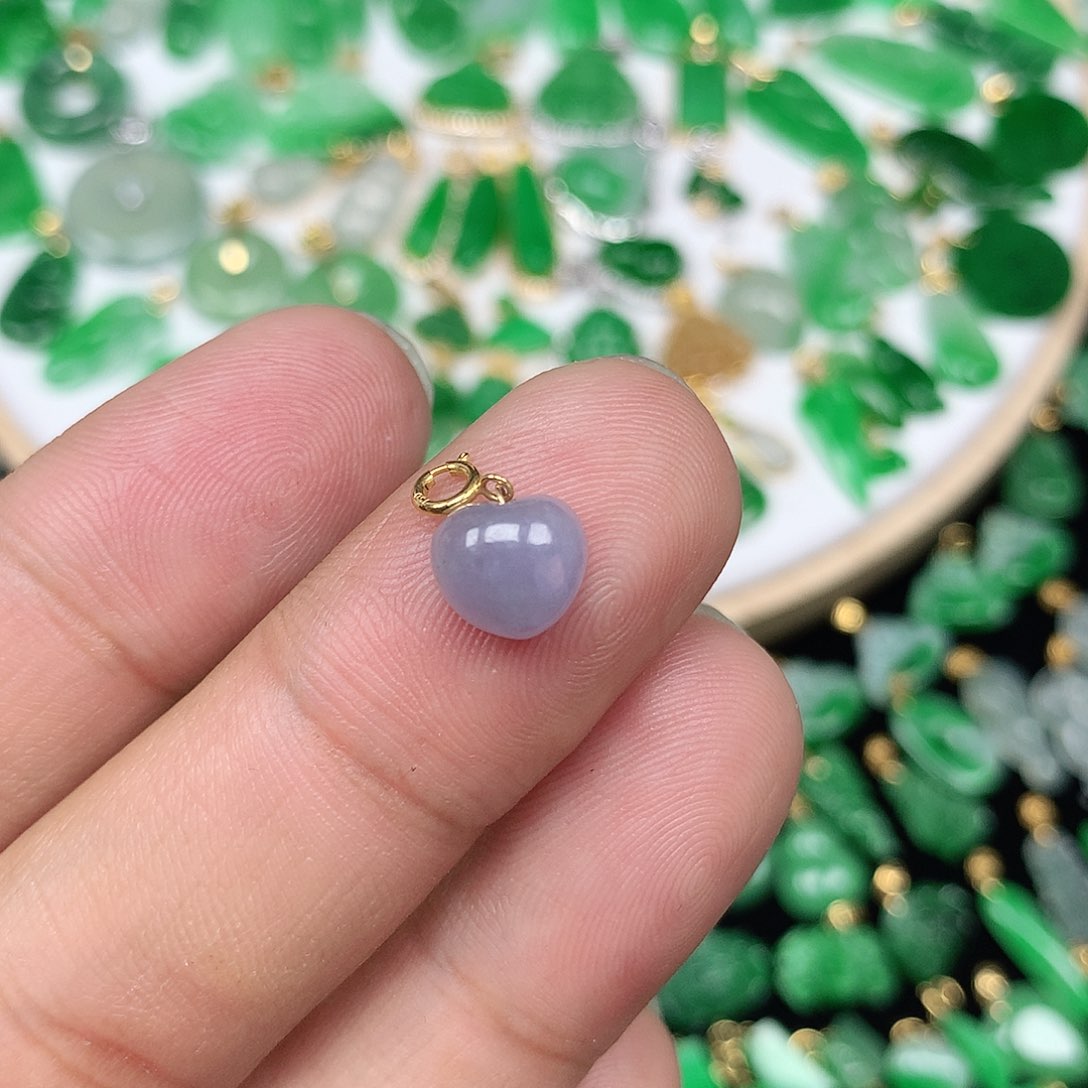 翡翠配石18K金扣 小巧精美紫罗兰饱满小爱心