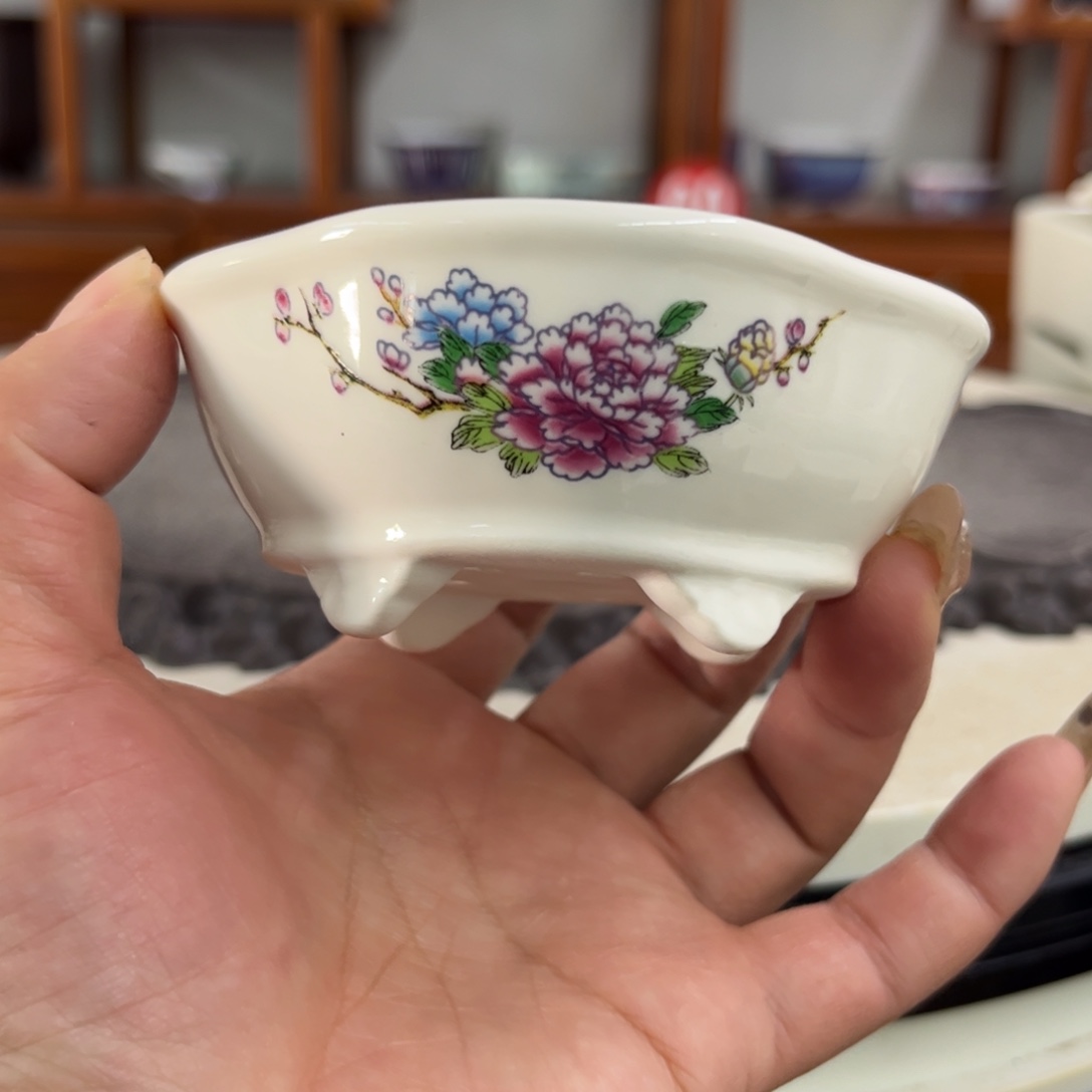 紫砂花盆瑕疵3.5-8.5/8。。。。