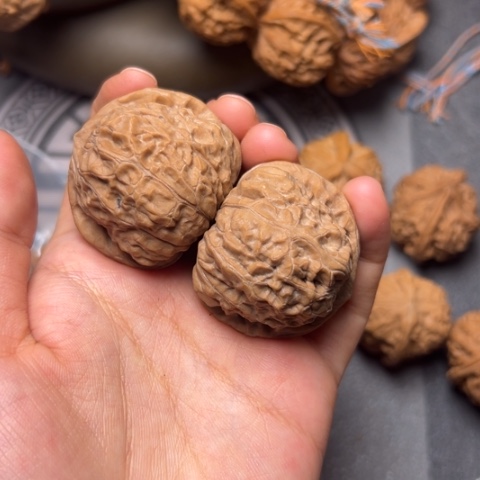 用***8文玩核桃吊坠南瓜