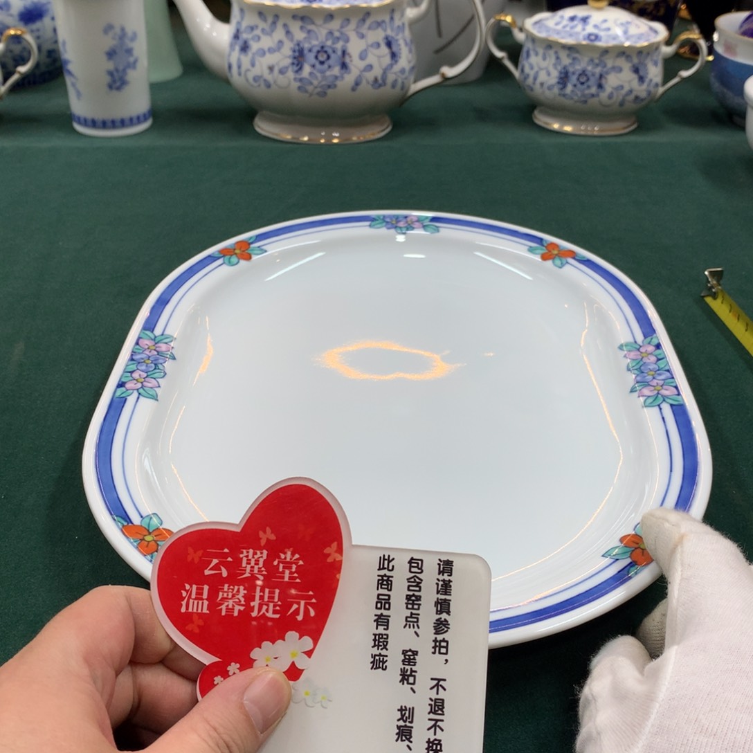 摆件全是大漂亮瓷器啊美美哒