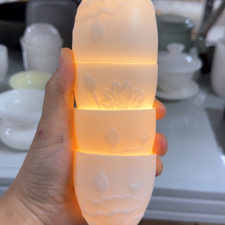 微瑕四个一组羊脂玉主人杯40号