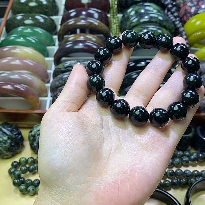 蛇纹石玉未镶嵌卡14手串