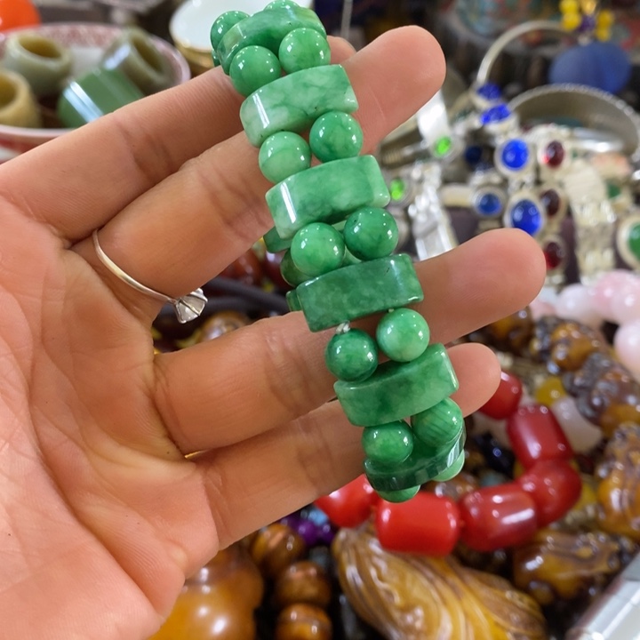 宫廷影视老旧工艺摆件