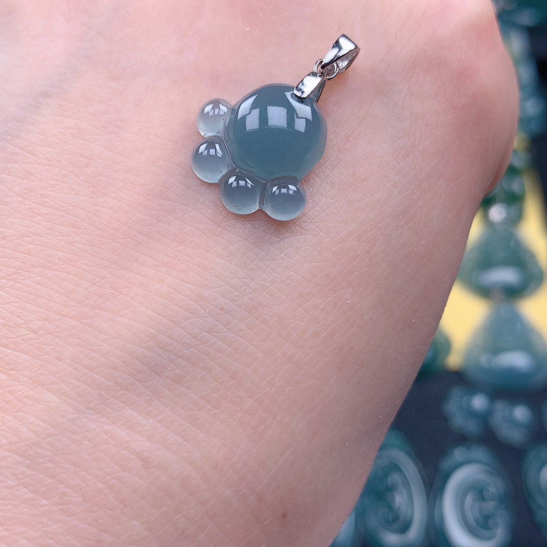 翡翠吊坠(不含链)未镶嵌吊坠