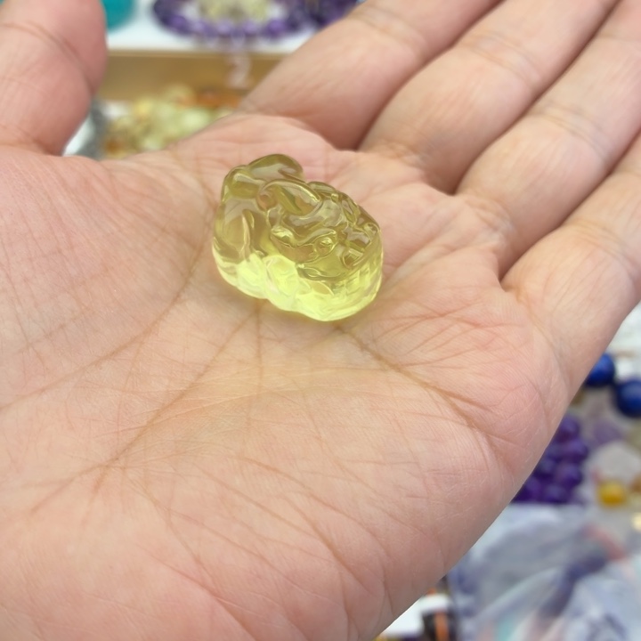 手链未镶嵌水晶天然貔貅雕刻件