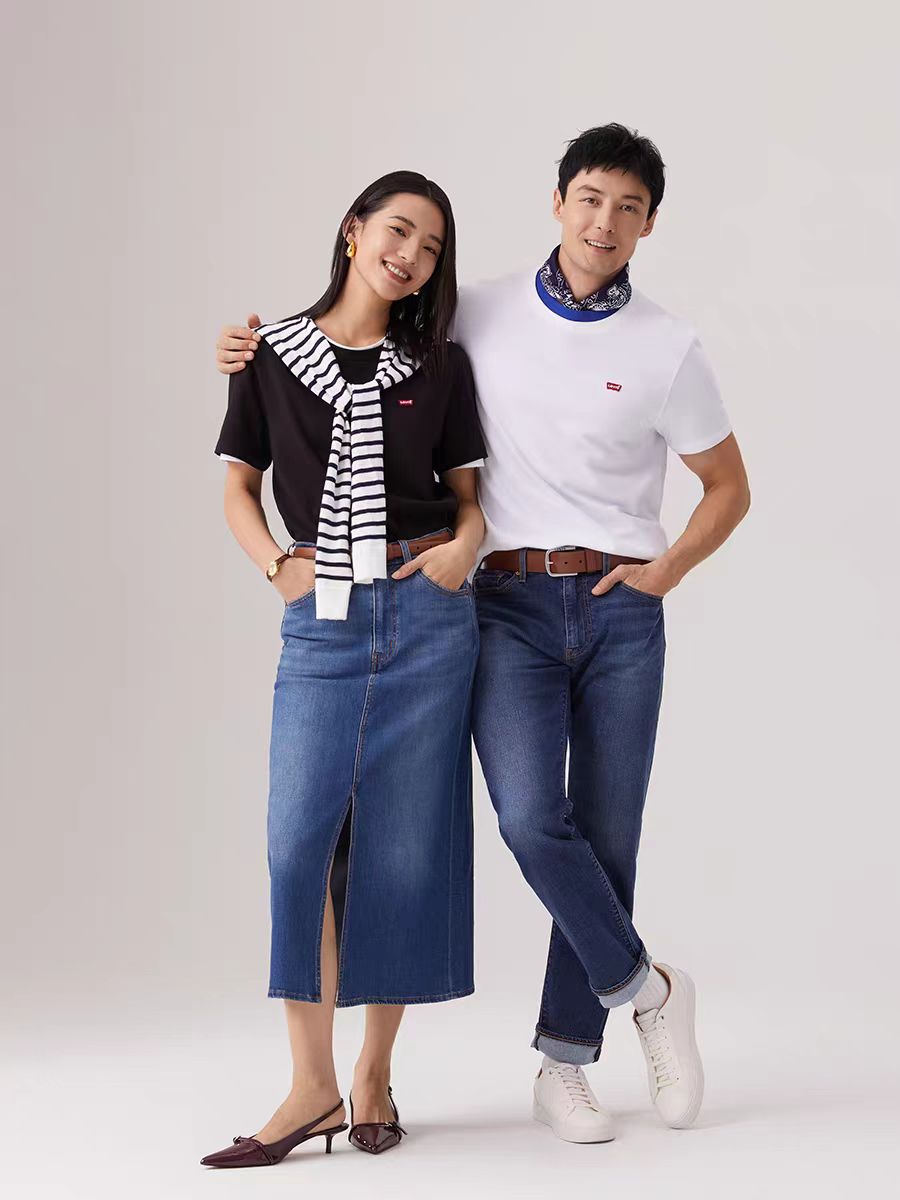 【达人专属】夏季短袖男女同款休闲时尚圆领T恤