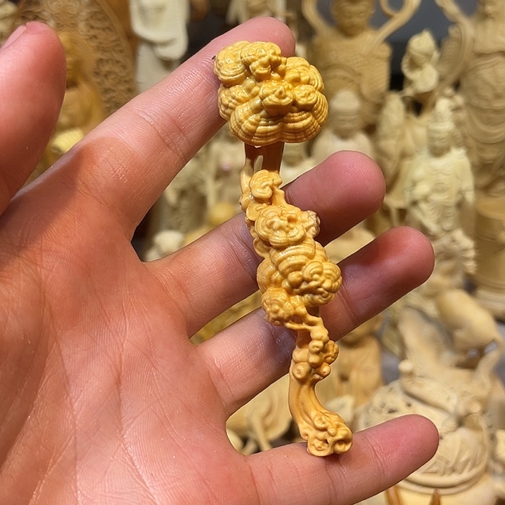 黄杨木小瑕疵如意