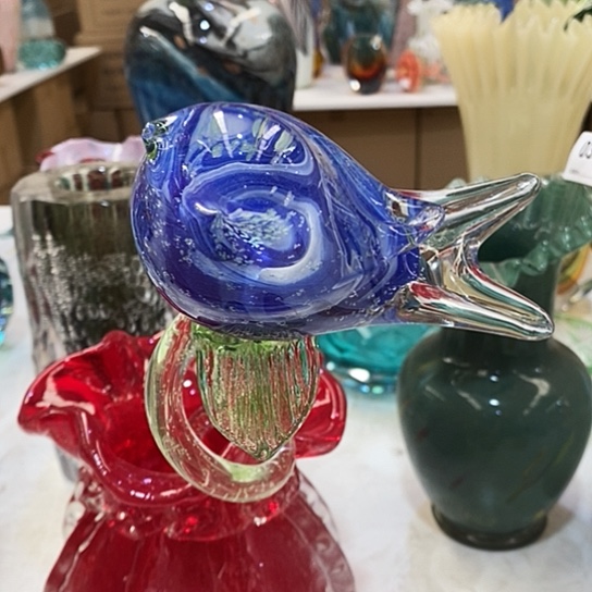 琉璃花瓶高45厘米宽厘米9厘米