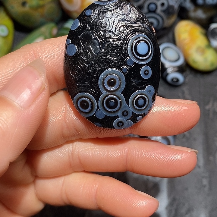 玛瑙/玉髓合金颈饰