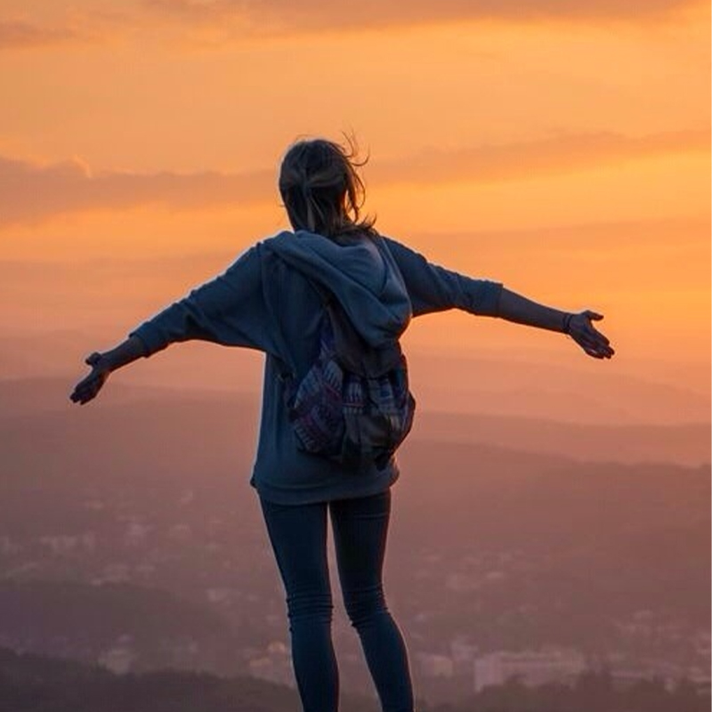 【8892现货专属】男女同款圆领简约长袖T恤轻奢户外休闲运动上衣