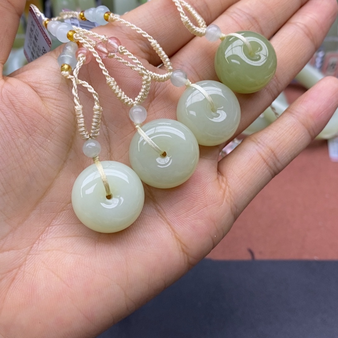 和田玉未镶嵌吊坠(不含链)多样性拍一发一