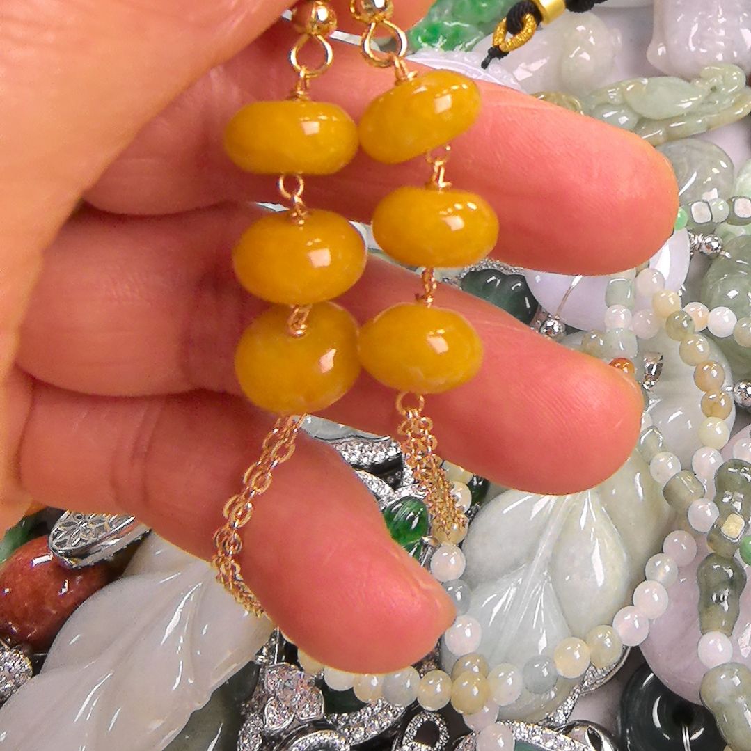 翡翠颈饰未镶嵌耳沟