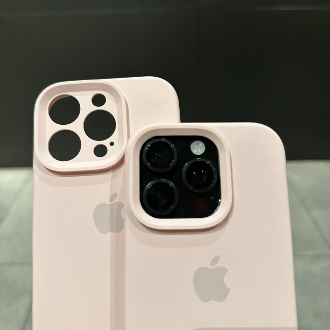 内置磁吸大孔适用于苹果13-17系列液态硅胶手机壳保护拍照按键