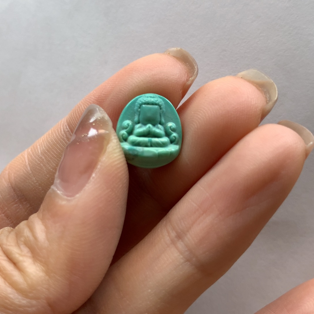 绿松石配饰未镶嵌