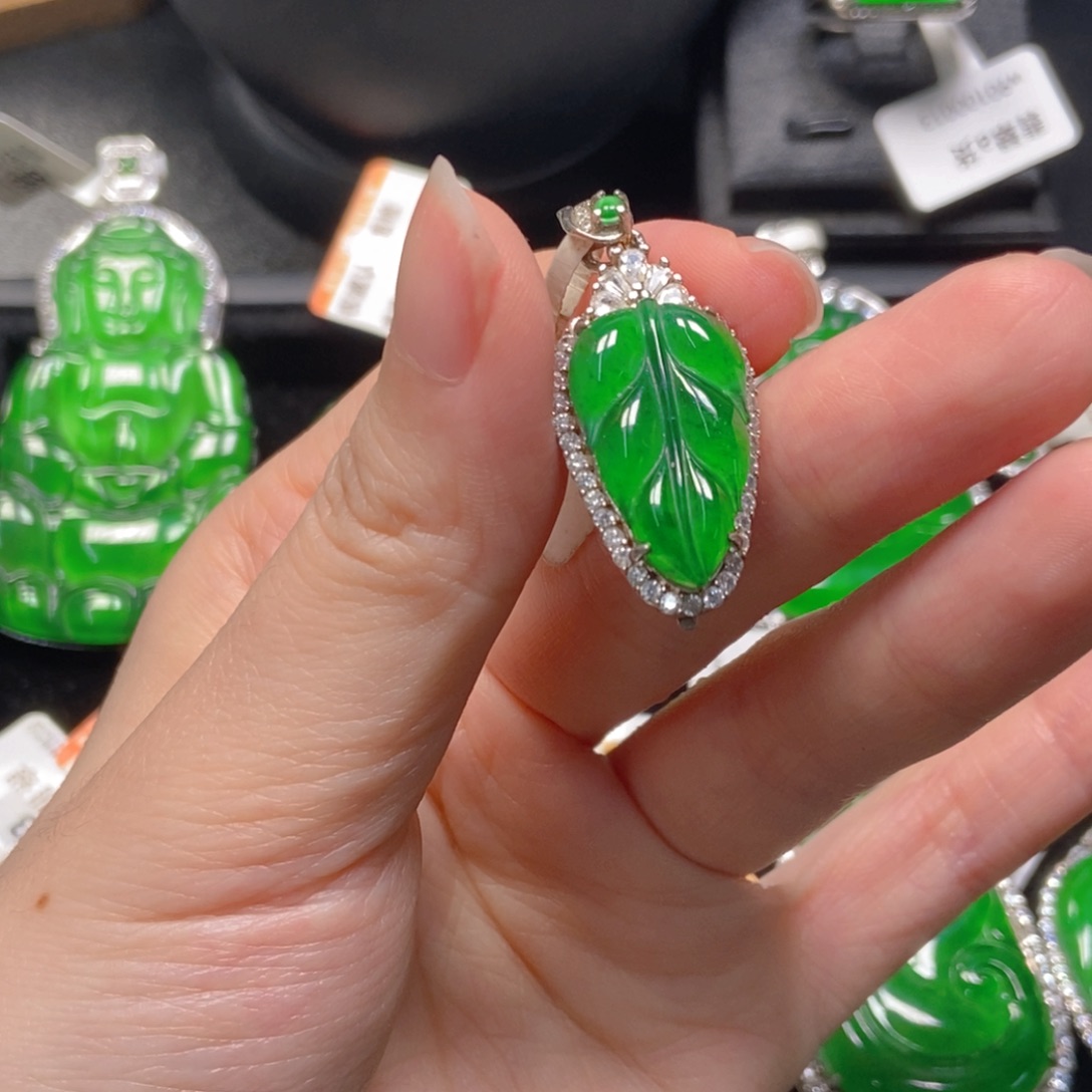 翡翠银S925镶嵌吊坠(不含链)