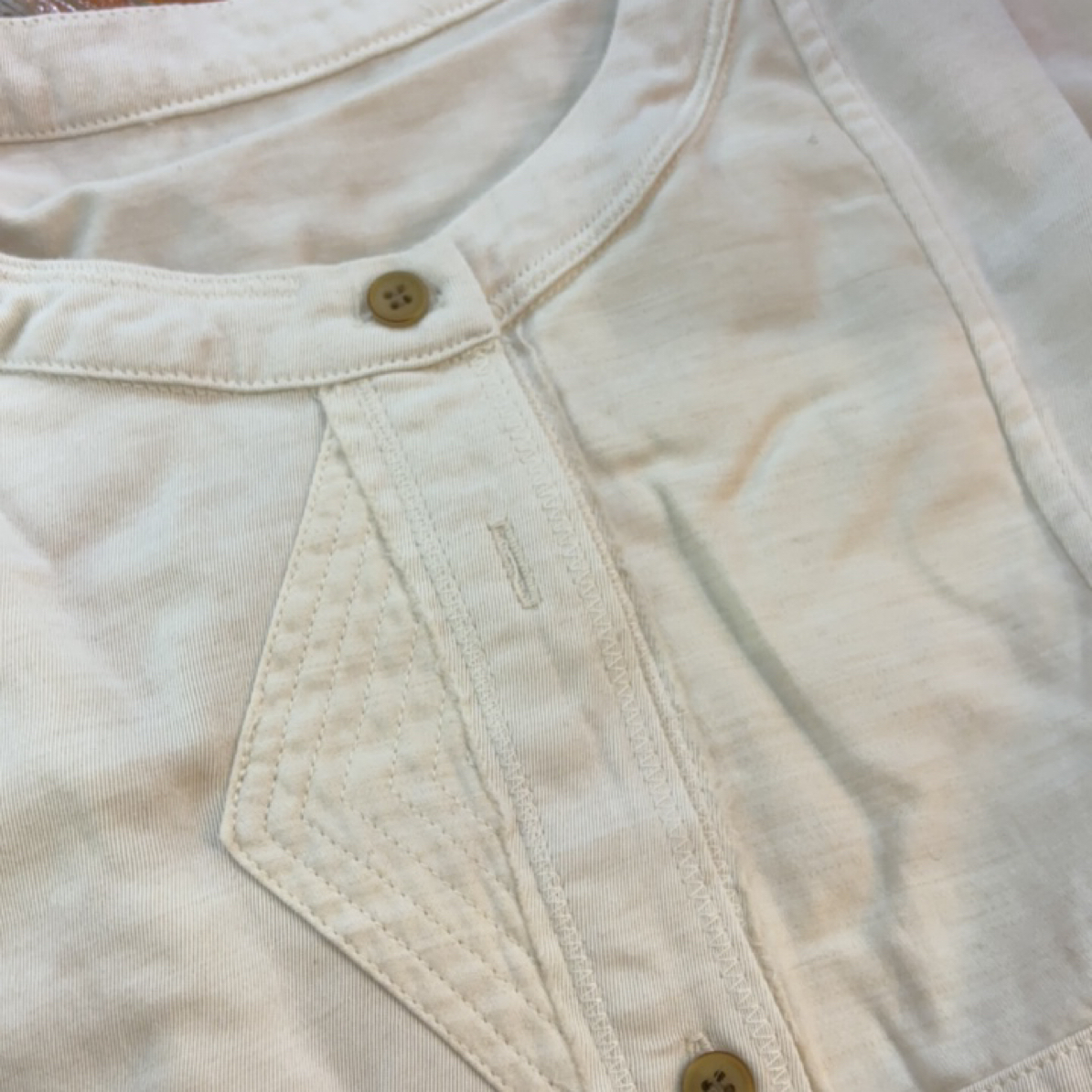 布忘初心分享 古蘭木S4016 上衣 胸围130、衣长73