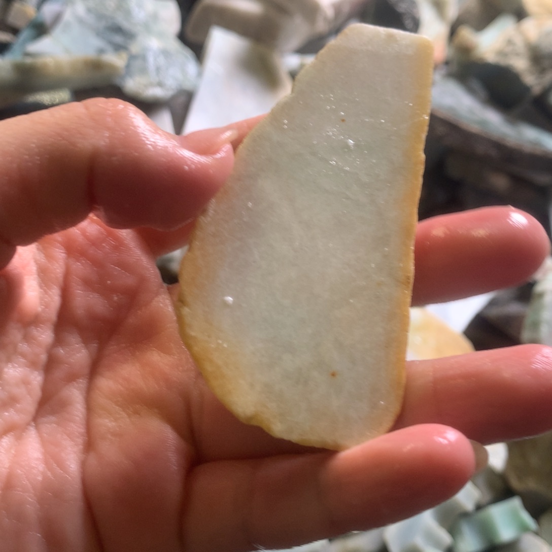 翡翠颈饰未镶嵌缅甸翡翠