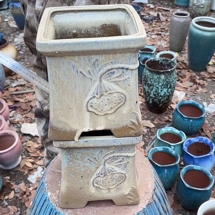 高度19厘米口17厘米