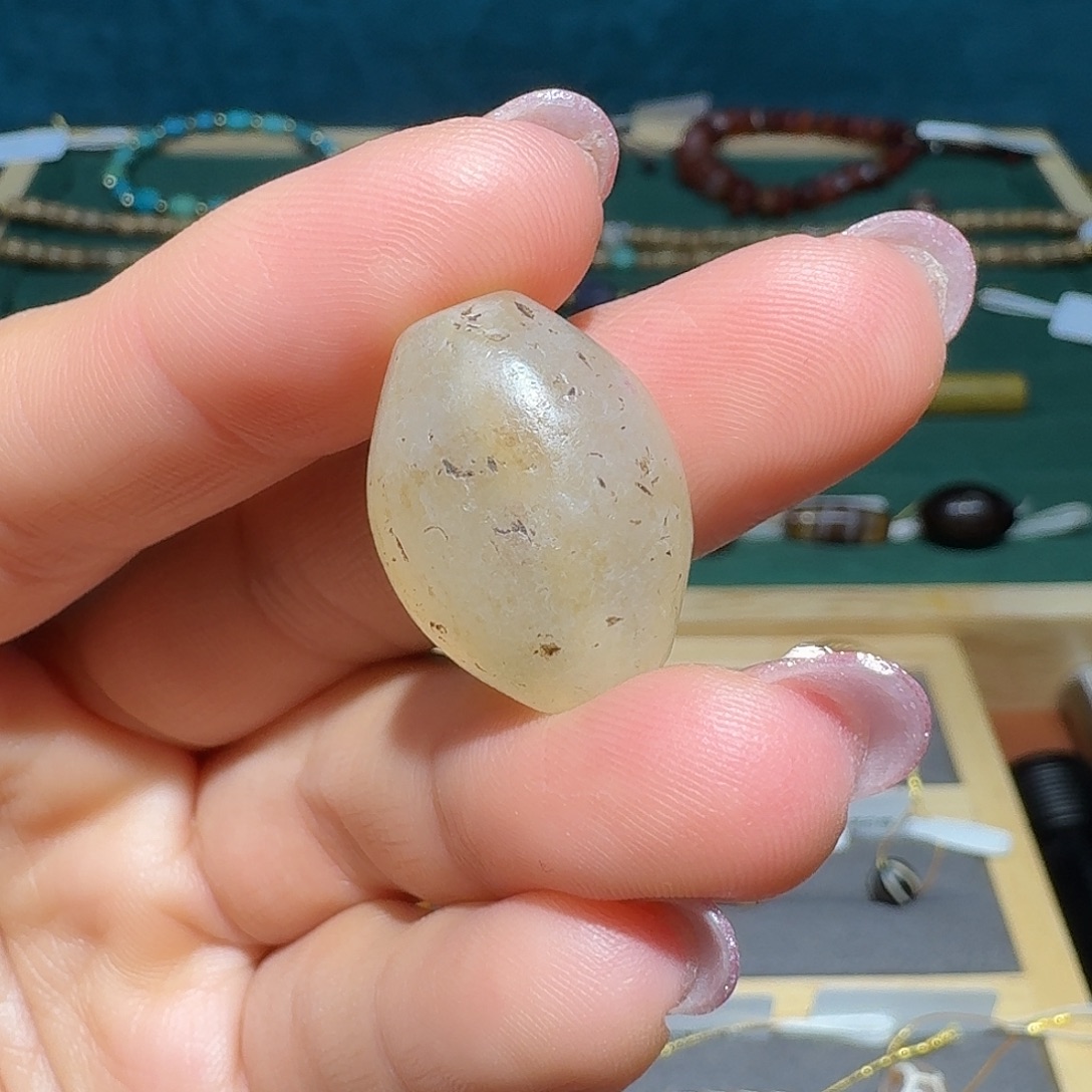 吊坠（不含链）琉璃16.5*21.6mm