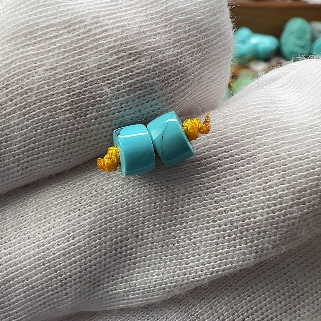 绿松石配饰未镶嵌